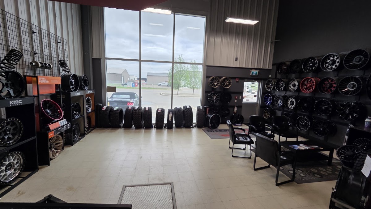 Canada Custom Autoworks - Rims and Tires 2