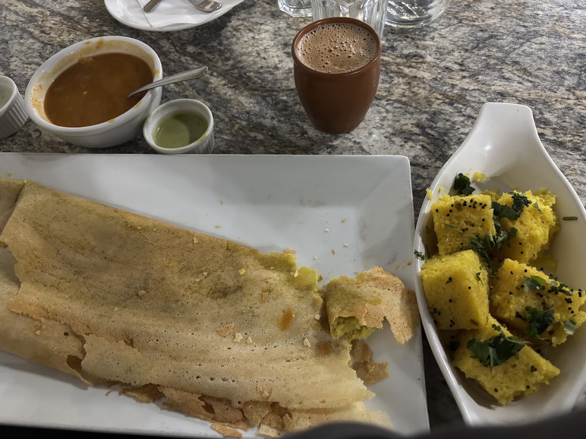 Shree Akshar Veg. Restaurant 2